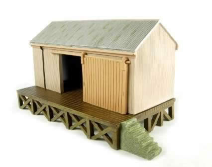 Bachmann: OO Gauge: Scenecraft - Corrugated Goods Shed Model Building