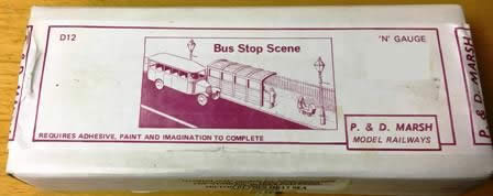 P&D Marsh: N Gauge: Bus Stop Scene Kit