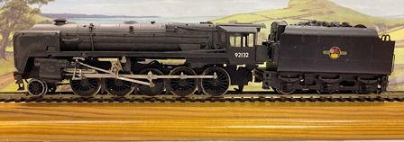 Kit Built: OO Gauge: BR Standard Class 9F '92132' Finished in Black Livery with Later Totem on Tender