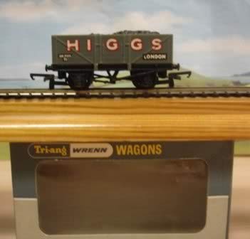 Tri-ang Wrenn: OO Gauge: Coal Wagon Higgs London