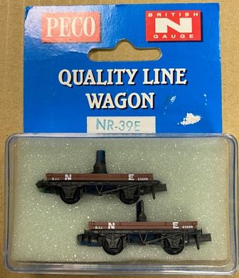 Peco: N Gauge: NE Bolster Wagon (Pair)