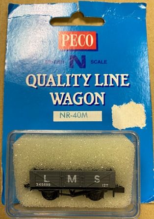 Peco: N Gauge: 12T LMS 5 Plank Mineral Wagon