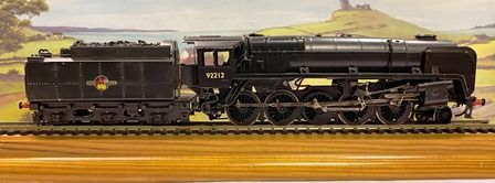 Kit Built: OO Gauge: BR Standard: Class 9F '92212' Finished in Black Livery with Later Totem on Tender