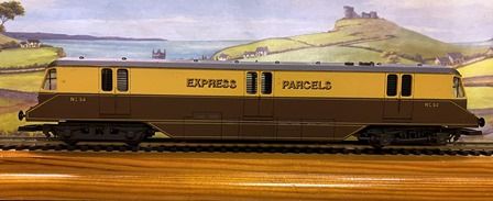 Lima: OO Gauge: GWR Express Parcels Railcar - No. 34