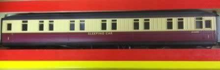 Hornby: OO Gauge: BR Sleeper Coach Crimson/Cream 'E1209E'