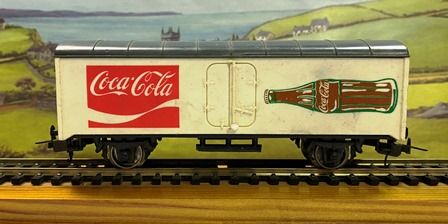 HO Gauge: Coca-Cola 4 wheel Refrigerator Wagon